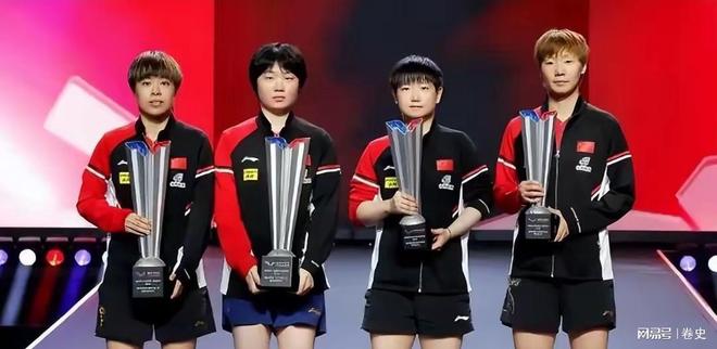 人站位暴露真实地位孙颖莎处境较尴尬ky开元棋牌美国大满贯合影不简单多(图16)