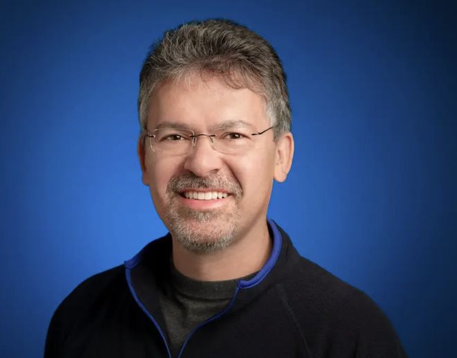 玛特首家珠宝店正式开门；特斯拉 Robotaxi 真车曝光开元棋牌网站罗永浩数字人开播GMV超 5500 万；泡泡(图6)